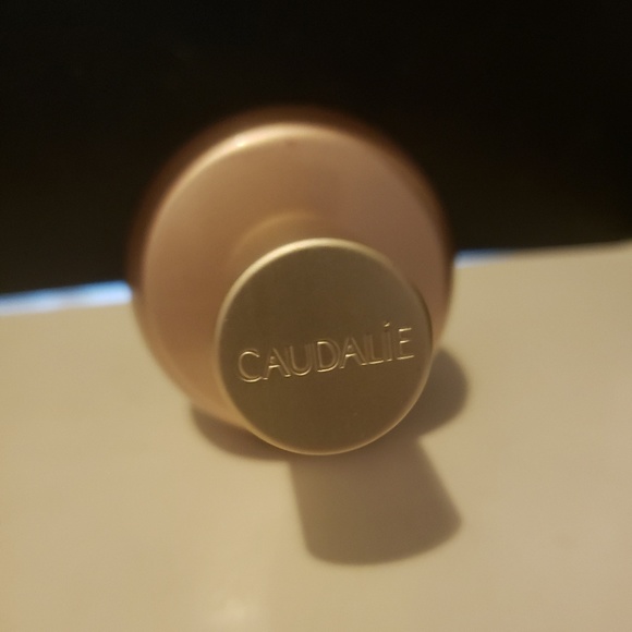 CAUDALÍE Premier Cru Anti-Aging Serum - Picture 2 of 4